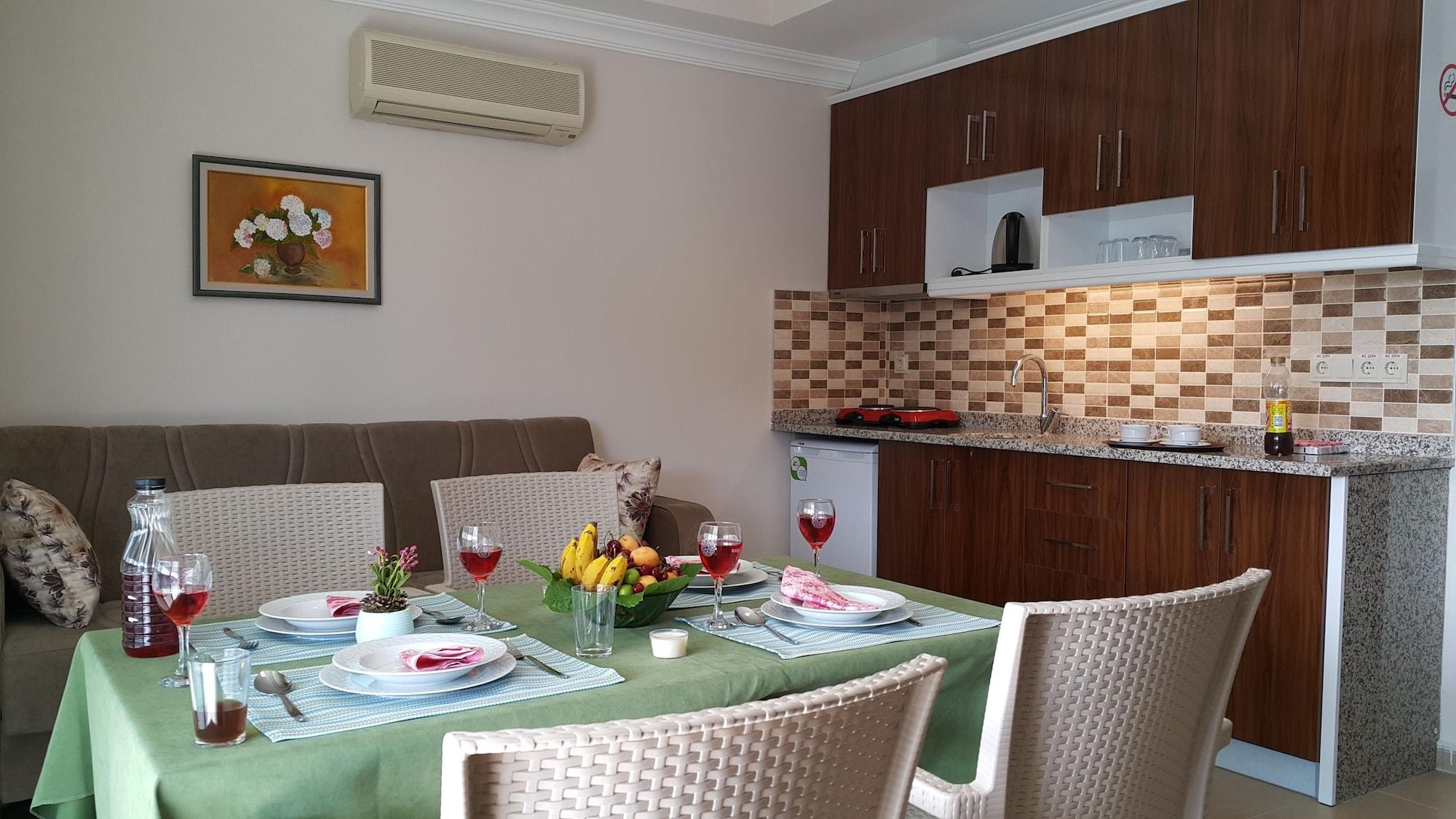 Midi Suites & Hotels Alanya Esterno foto