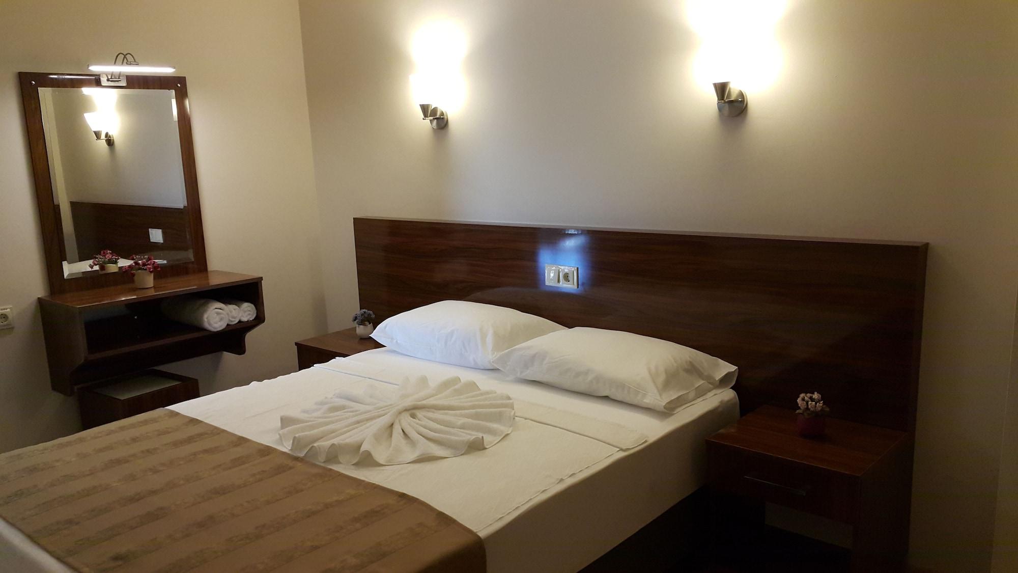 Midi Suites & Hotels Alanya Esterno foto