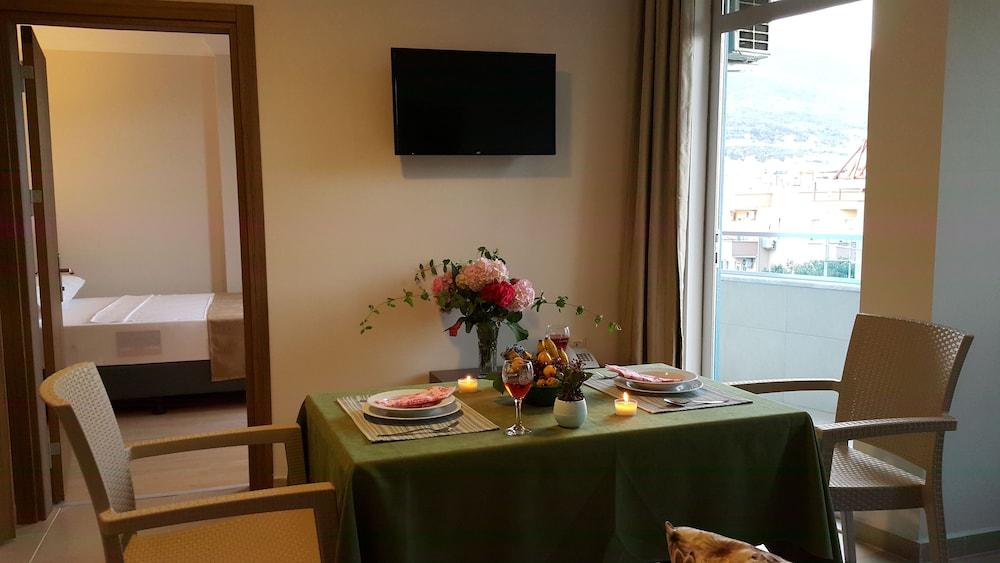 Midi Suites & Hotels Alanya Esterno foto