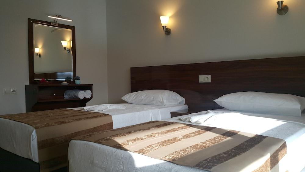 Midi Suites & Hotels Alanya Esterno foto