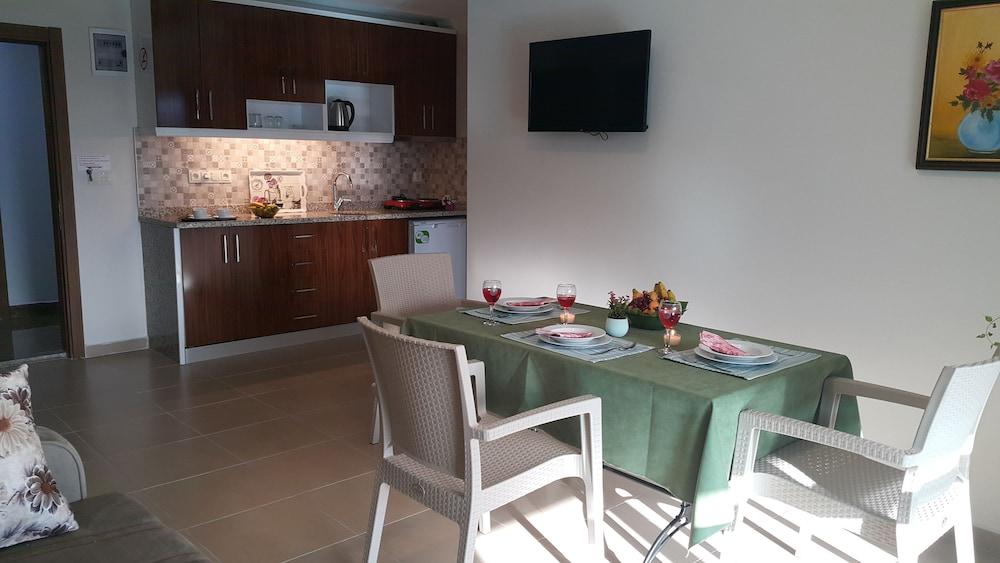 Midi Suites & Hotels Alanya Esterno foto