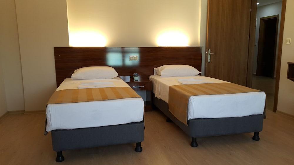 Midi Suites & Hotels Alanya Esterno foto