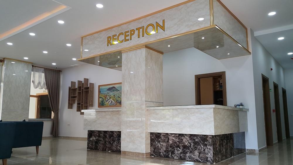 Midi Suites & Hotels Alanya Esterno foto
